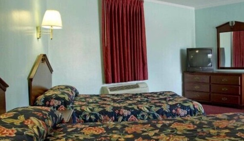 Standard Room, 2 Double Beds, Smoking