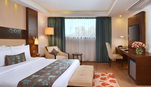 Premium Room, 1 Double Bed (18SQM, Free WiFi, Shower)