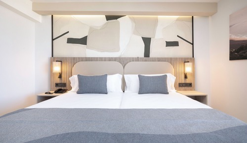 Double Room, Balcony