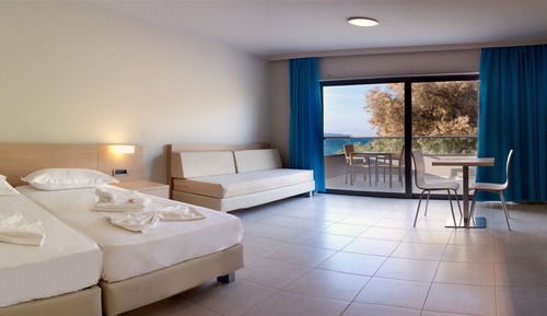 Superior Studio, Sea View