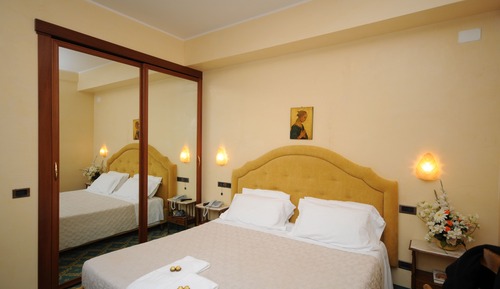 Comfort Double or Twin Room