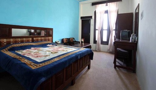 Deluxe Budget Room