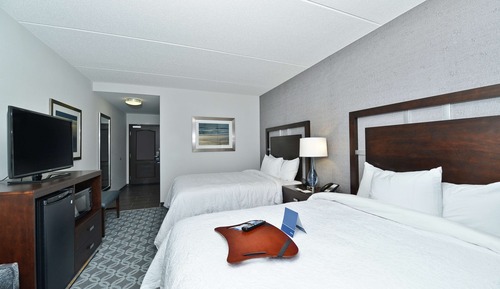 Room, 2 Queen Beds, Accessible, Non Smoking