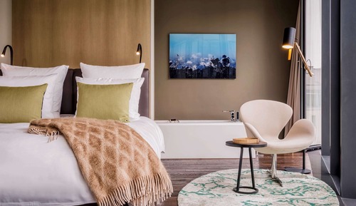 Suite, 1 King Bed (Penthouse)
