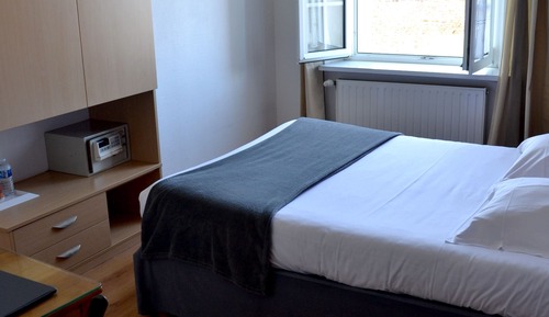 Standard Triple Room, Connecting Rooms