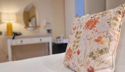 Twin Room, Ensuite