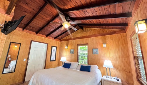 Cottage 3 Not Pet-Friendly