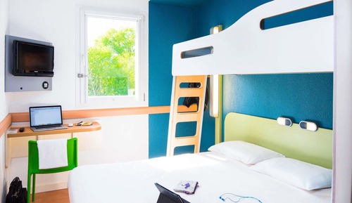 Triple Room, Multiple Beds