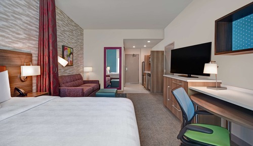 Studio, 1 King Bed, Non Smoking
