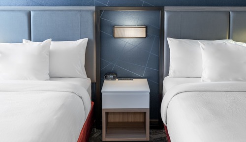 Suite, 2 Queen Beds (Mobility Accessible, Tub)