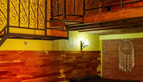 Grand Cabin