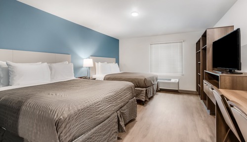 Standard Room, 2 Queen Beds, Non Smoking