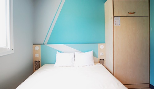 Triple Room (with a large bed and a single bed)