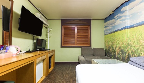 Room (Standard room)