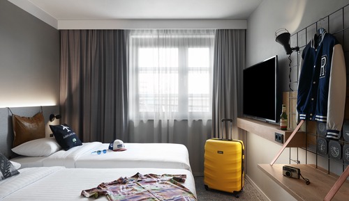 Room, 2 Twin Beds, Non Smoking (Moxy Sleeper)