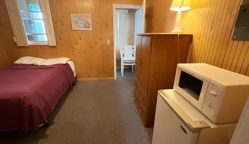 Grand Room, 4 Bedrooms, Refrigerator & Microwave