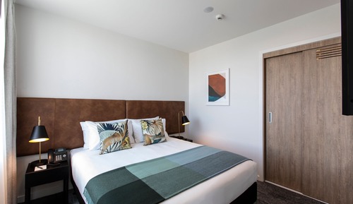 One Bedroom Apartment
