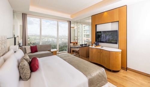 Club Twin Room (Royal)