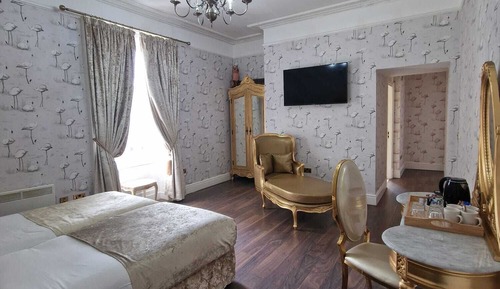 Superior Quadruple Room