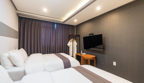 Room (Deluxe twin)