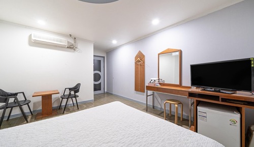 Room (Standard room bed (for 2 people Netfl)