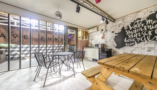 Room (Penthouse (cannot cancel reservations)