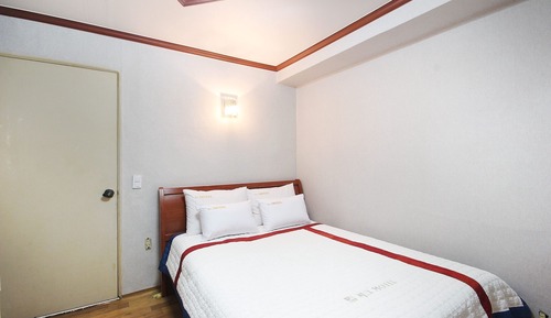 Room (Standard room)