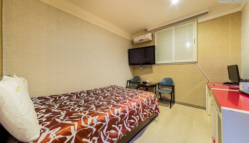 Room (General Room - All-day pass (Free Net)