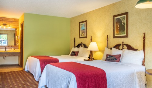 Deluxe Room, 2 Queen Beds