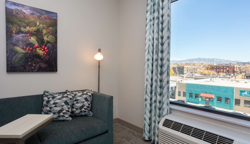Room, 1 King Bed, Accessible (Roll-In Shower)