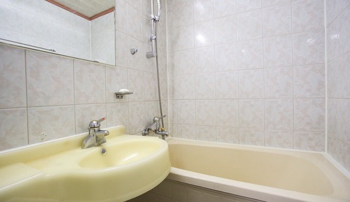 Room (Standard Room A (Free viewing of Netf)