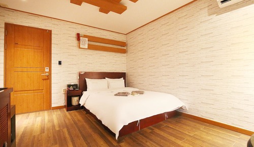 Room (Superior Suite)