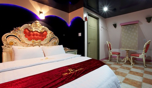 Room (Special Room)