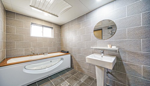 Room (Standard  Twin (OTT Non-refundable 3 )