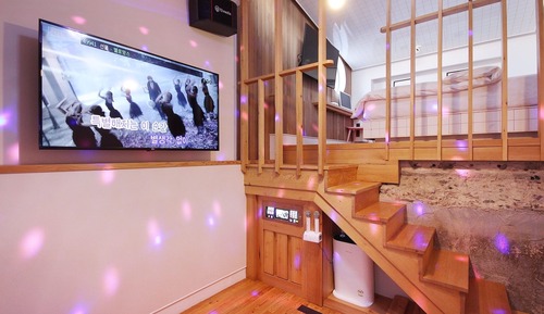 Room (Rooftop-Karaoke Room (OTT))