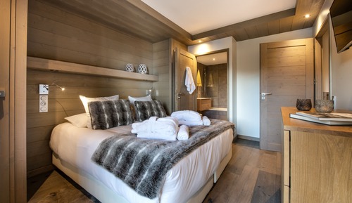 Apartment C01