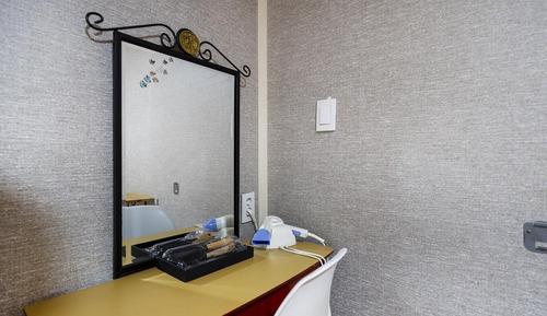 Room (Special Room (No Parking))