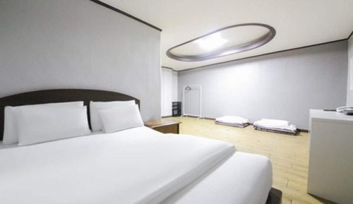 Room (Standard)