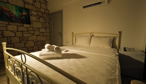 Double Room, Pool View, With Balcony, Petunya