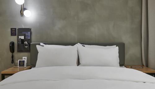 Room (DELUXE MOVIE (King bed/55" TV/Air pur)