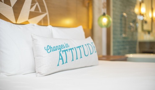 Luxury Suite (Paradise)