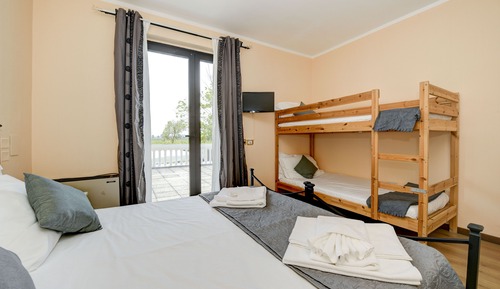 Standard Room, 1 Bedroom, Garden View