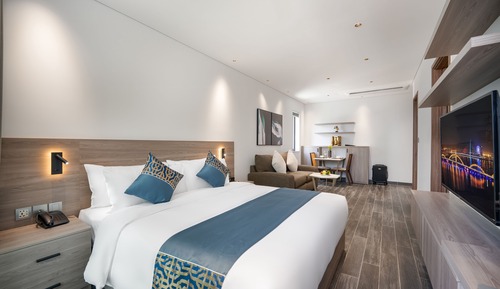 One Bedroom Apartment