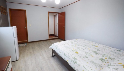 Room (101 double)