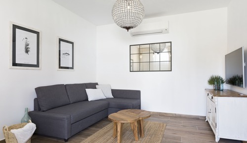 Deluxe Double Room, 1 Queen Bed with Sofa bed, Accessible