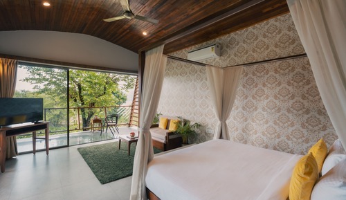 Caravan Cottage