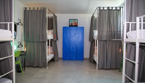 Standard Shared Dormitory, Mixed Dorm