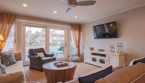 Condo, Multiple Beds, Balcony, Pool View