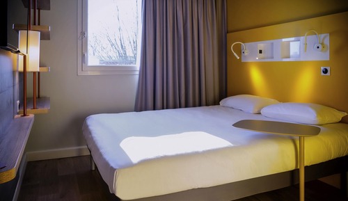 Triple Room, Multiple Beds