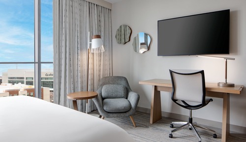 Standard Room, 1 King Bed, Kitchenette